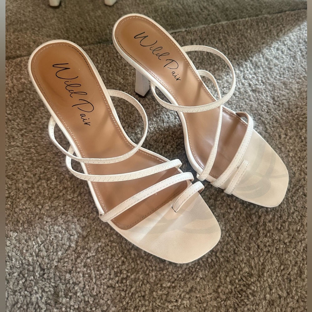 White Strappy Heel Size 9